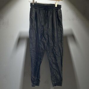 Rue 21 Black Jogger Pants size S